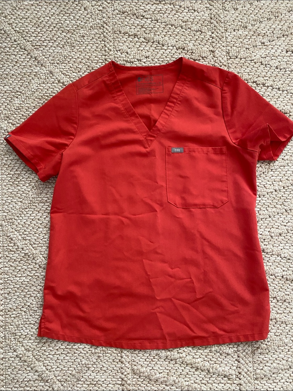 Figs V-Neck Scrub Top size medium